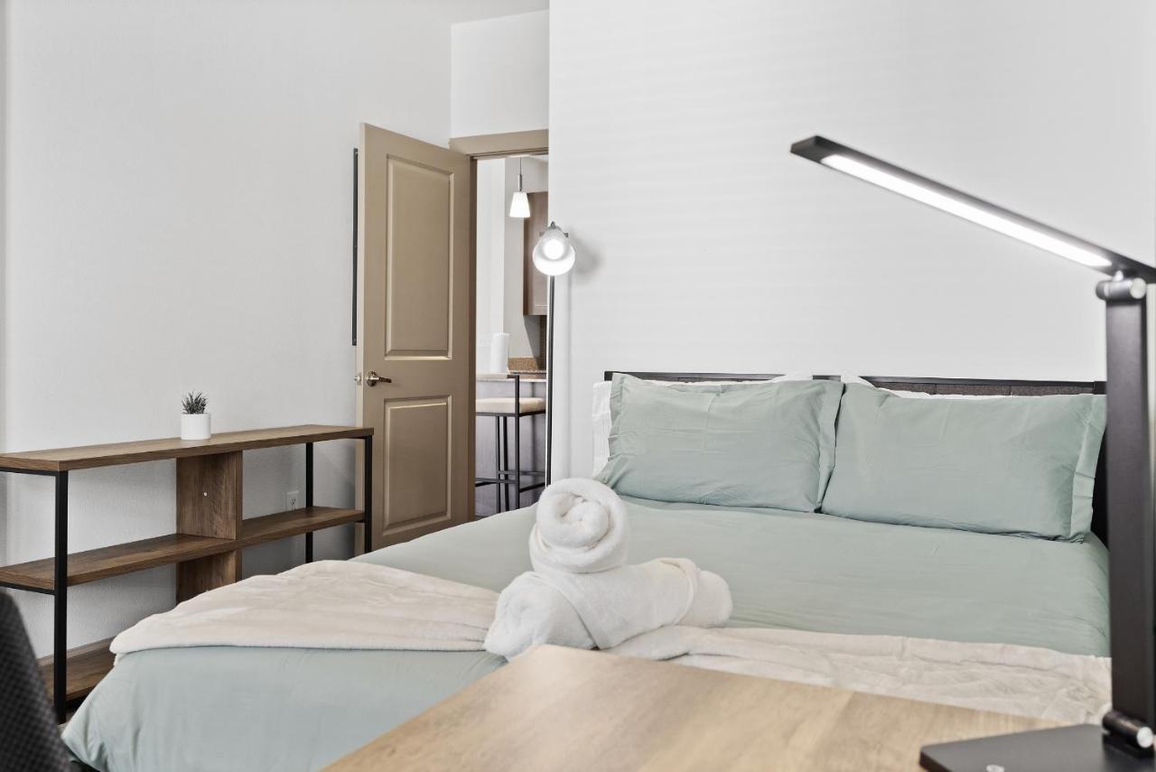 Leander Luxe 3B/2B Getaway - Pool, Gym, Parking, Pet Wash 아파트 외부 사진